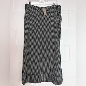 J Jill Stretch Black White Maxi Skirt Size Med NWT